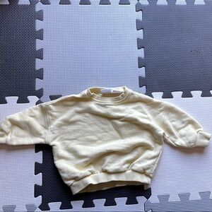 EUC Zara Pale Yellow Sweatshirt 6-9M